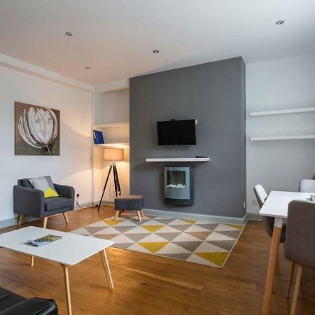 Spacious Central Chic Apartment - Simplycheckin Winchester Exterior foto