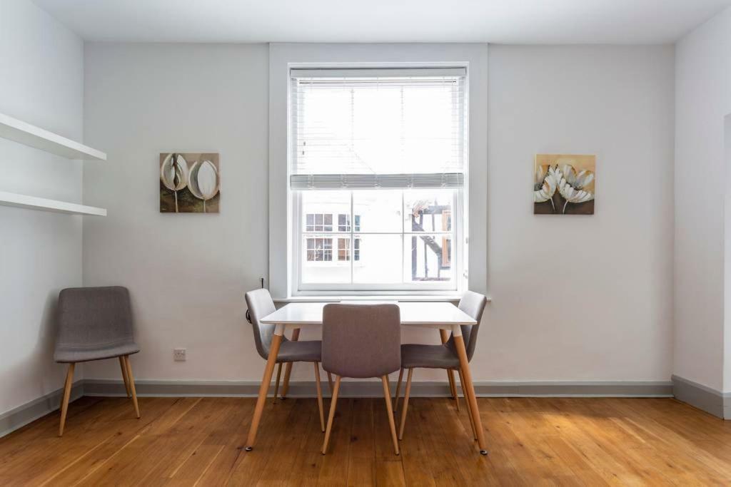 Spacious Central Chic Apartment - Simplycheckin Winchester Exterior foto