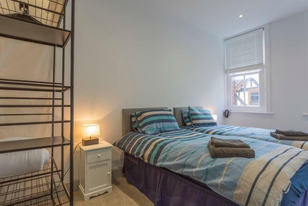 Spacious Central Chic Apartment - Simplycheckin Winchester Exterior foto