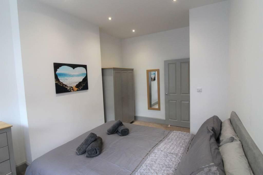 Spacious Central Chic Apartment - Simplycheckin Winchester Exterior foto